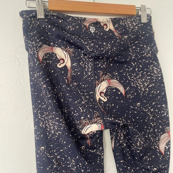 Free People Tide Is High Swan Athletic Leggings - Picture 5 of 8